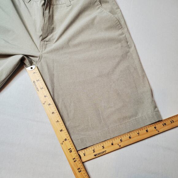 Travis Mathew Men's Size 34 Beck Golf Shorts Biege 1MM208 - Picture 3 of 7